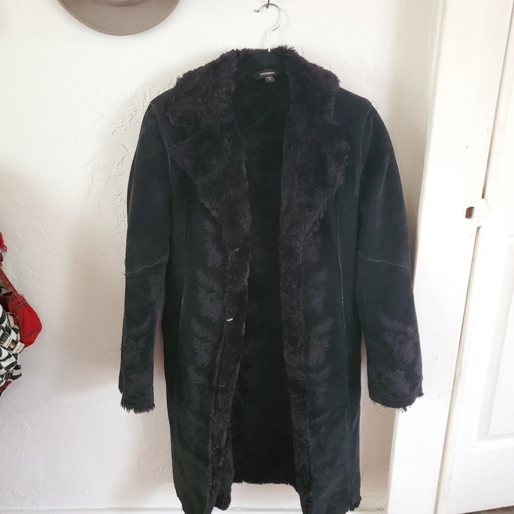 .EXPRESS. faux fur coat
